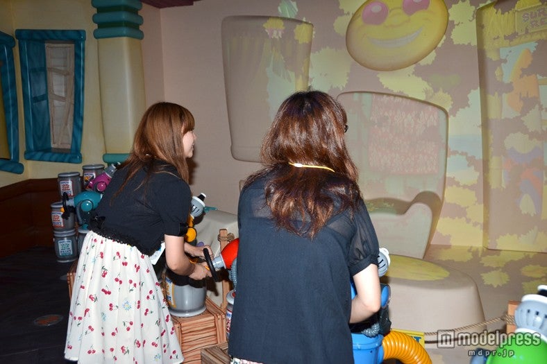 「グーフィーのペイント＆プレイハウス」内観