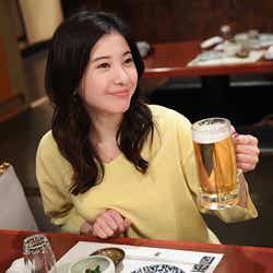 モデルプレス - 「わたし、定時で帰ります。」結衣(吉高由里子)ファッションが上品で可愛い!コーディネートのポイントは?<スタリスト解説>