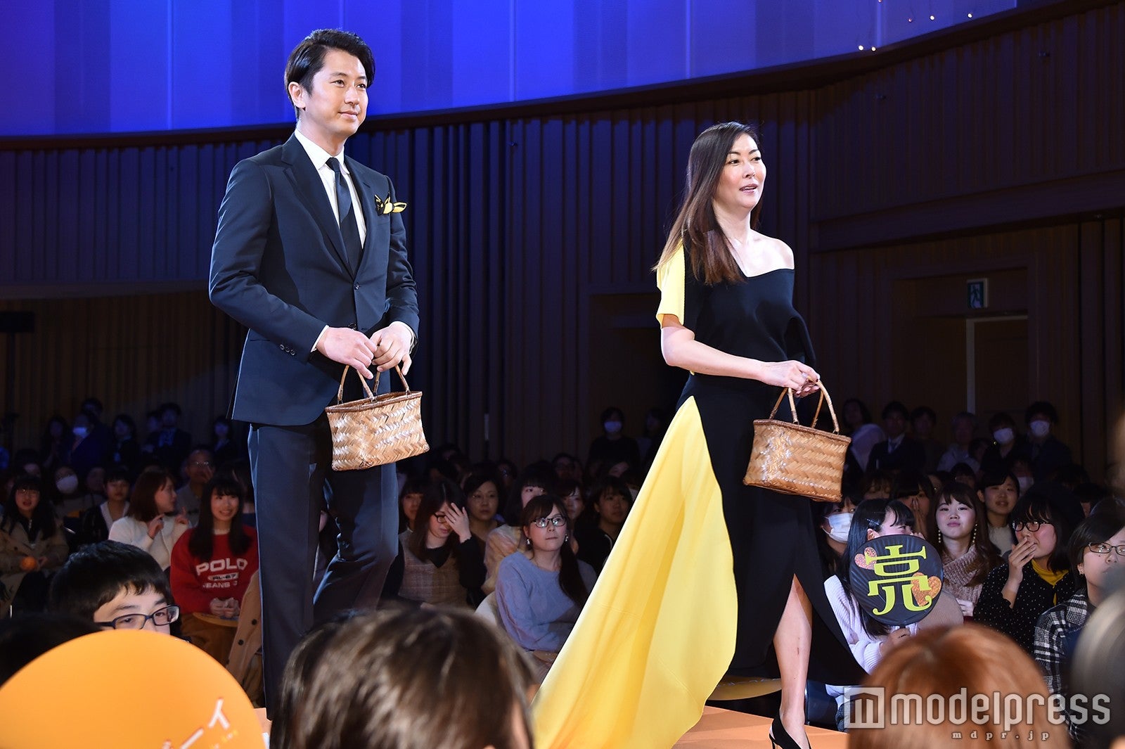 谷原章介、中山美穂 （C）モデルプレス