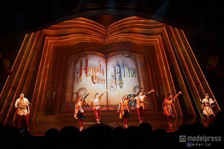 「ミッキー・アンド・ザ・ワンダラス・ブック」より