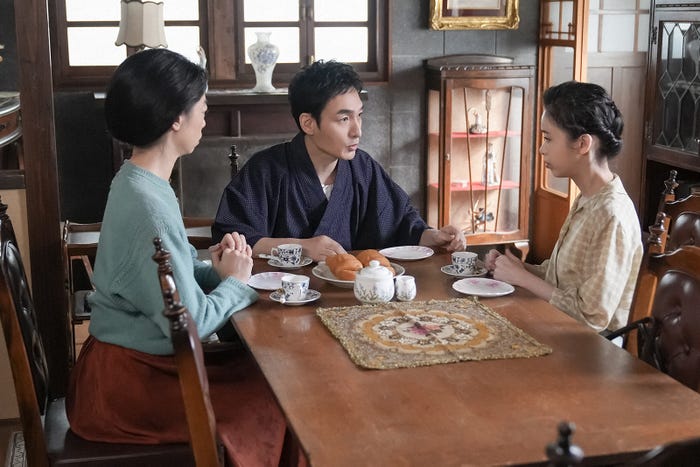 市川実和子、草なぎ剛、趣里「ブギウギ」第107話(C)NHK