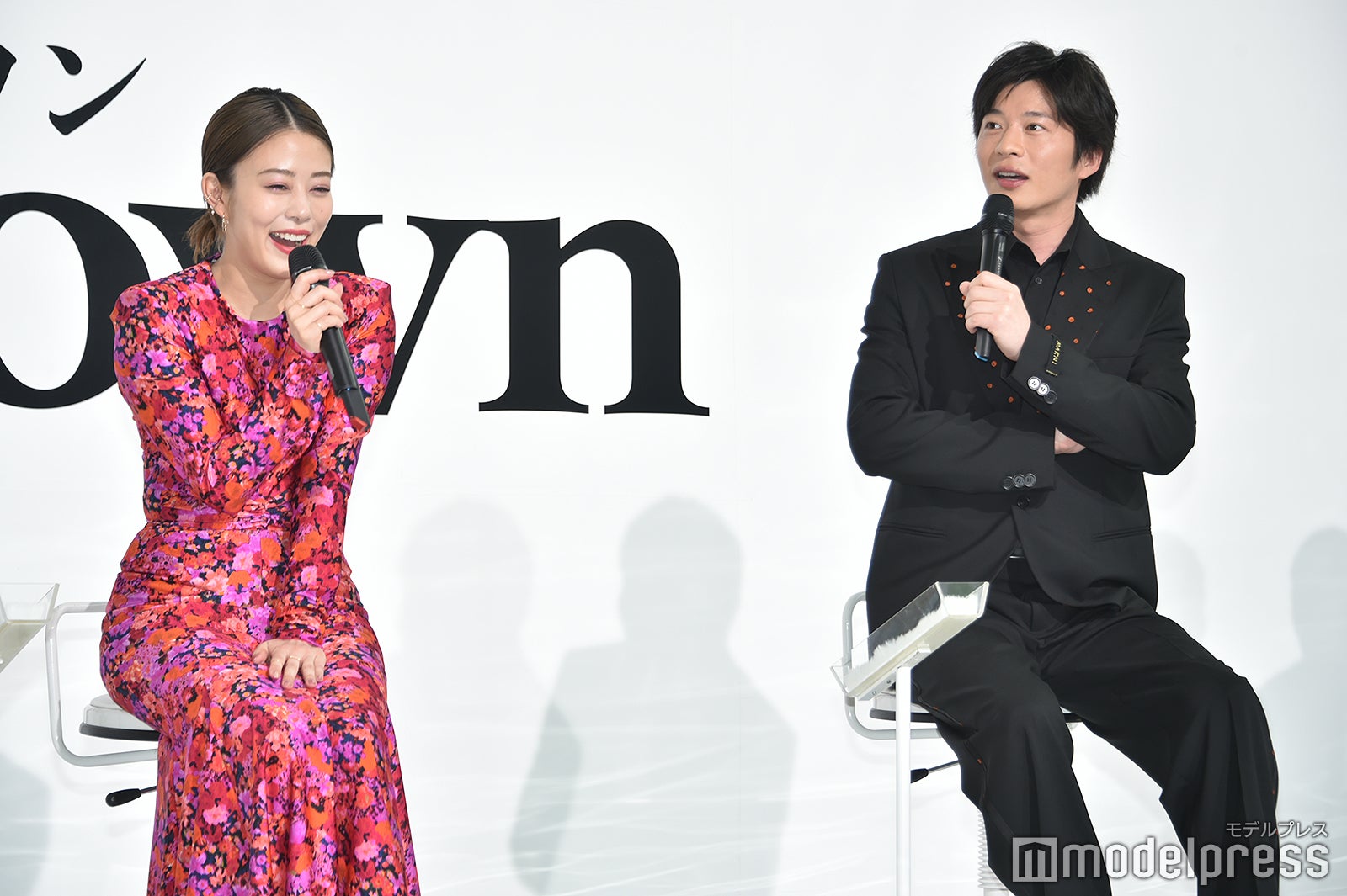スタッフから「キスシーン多くない？」と言われてしまった高畑充希＆田中圭その2（C）モデルプレス