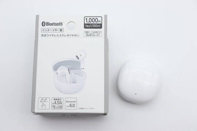 インナーイヤー型完全ワイヤレスステレオイヤホン(ホワイト) インナーイヤー型完全ワイヤレスステレオイヤホン(ホワイト)