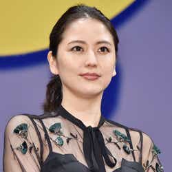 モデルプレス - 長澤まさみ、中井貴一に振り回され困惑?「機嫌が悪いんですか?」
