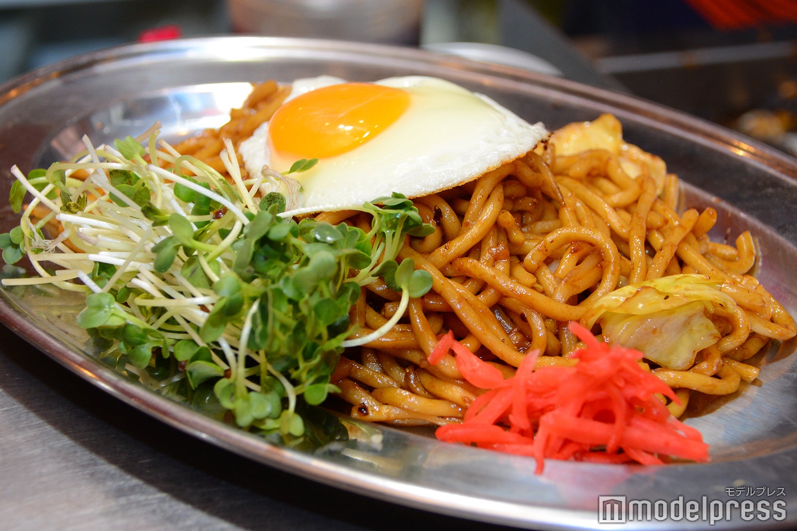 横浜駅東口POST STREET（C）モデルプレス