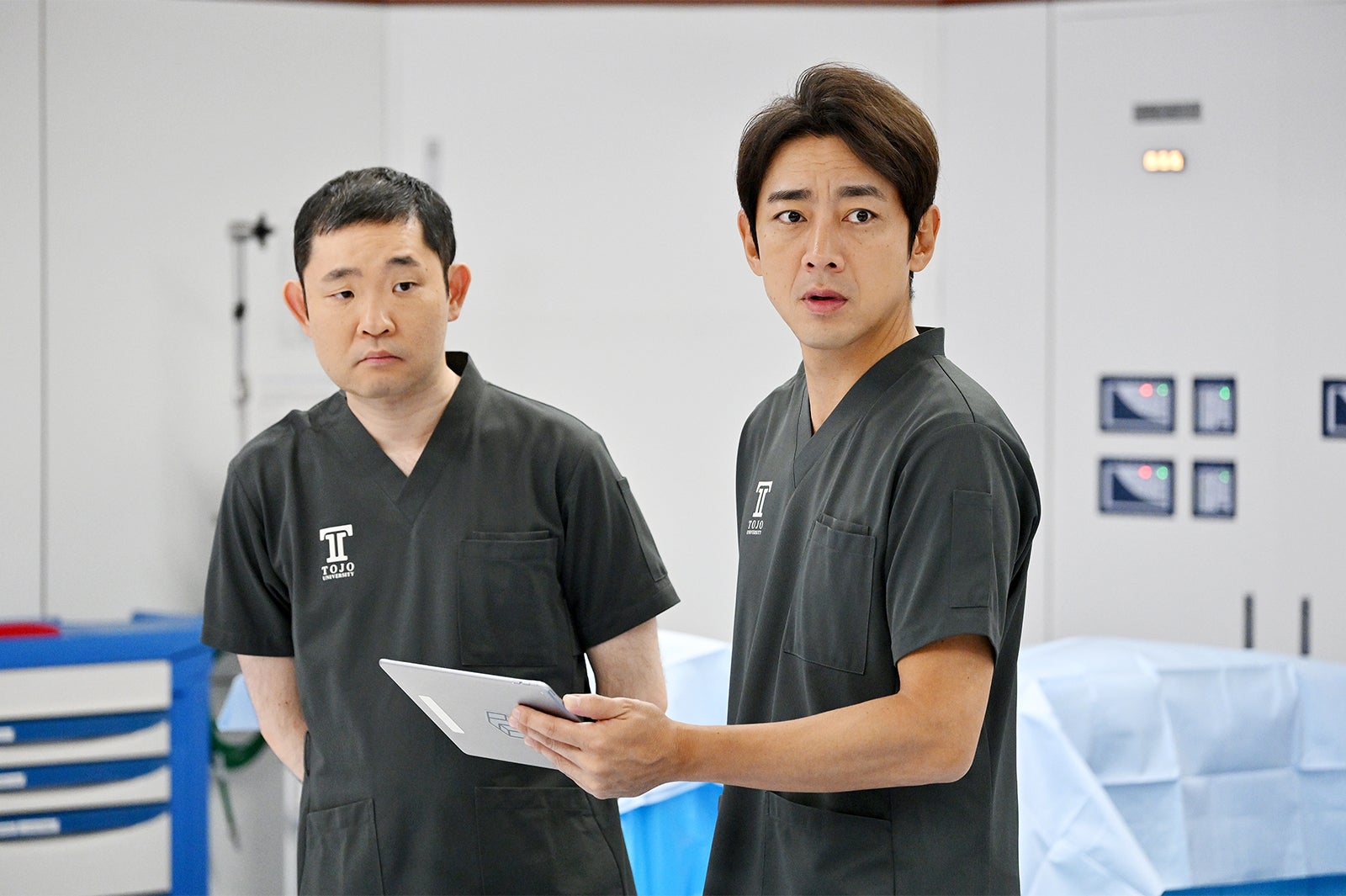 今野浩喜、小泉孝太郎「ブラックペアン シーズン２」第9話より（C）TBS