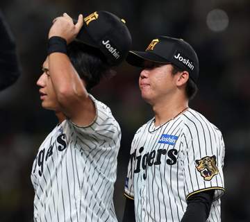 阪神 村上は5回4安打2失点で降板 3試合連続で勝利投手の権利をつかめず