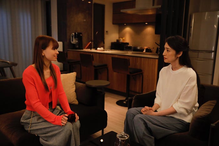 山本舞香、天海祐希「Believe ―君にかける橋―」最終話(C)テレビ朝日