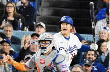 大谷翔平のビックリ表情 一夜明けの米でも話題「礼儀正しくパニックになってる人」「捕手の目、一緒」米メディアが拡散→注目シーンに