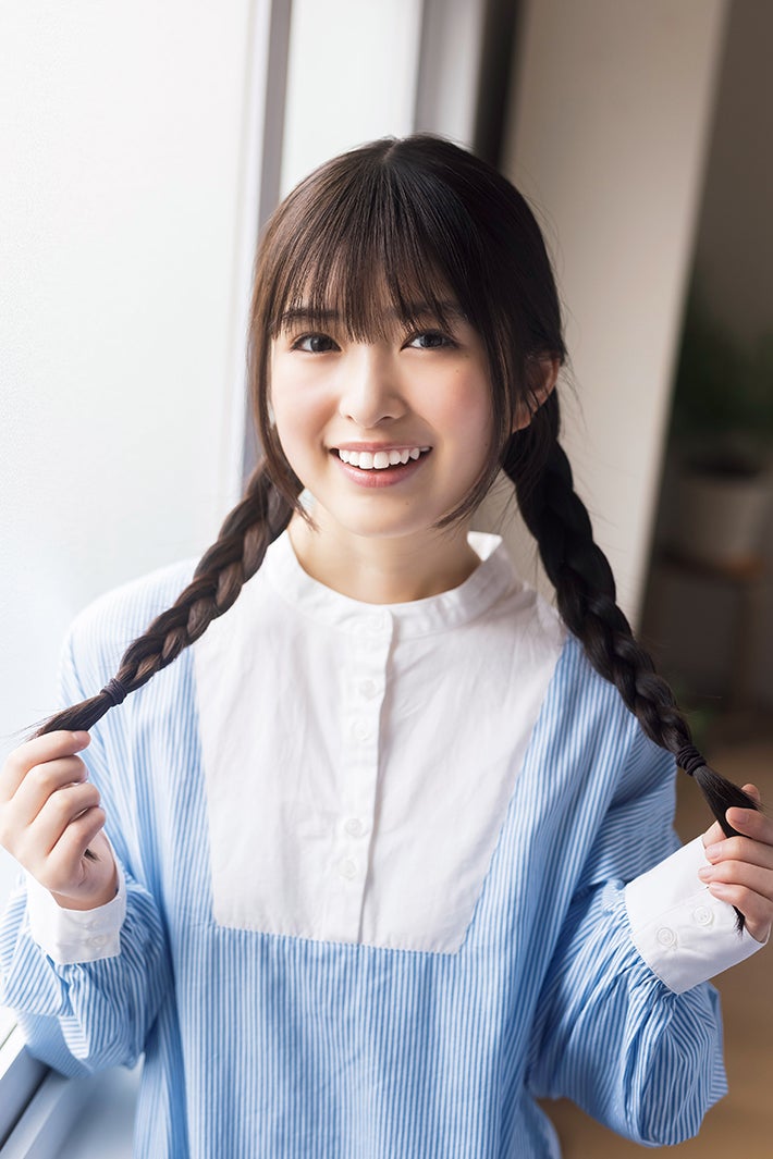 小川彩（C）田中智久、光文社