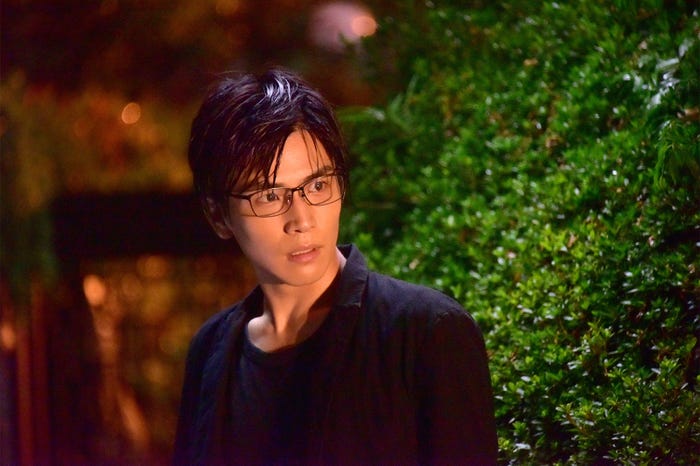 岩田剛典(C)2018映画「去年の冬、きみと別れ」製作委員会