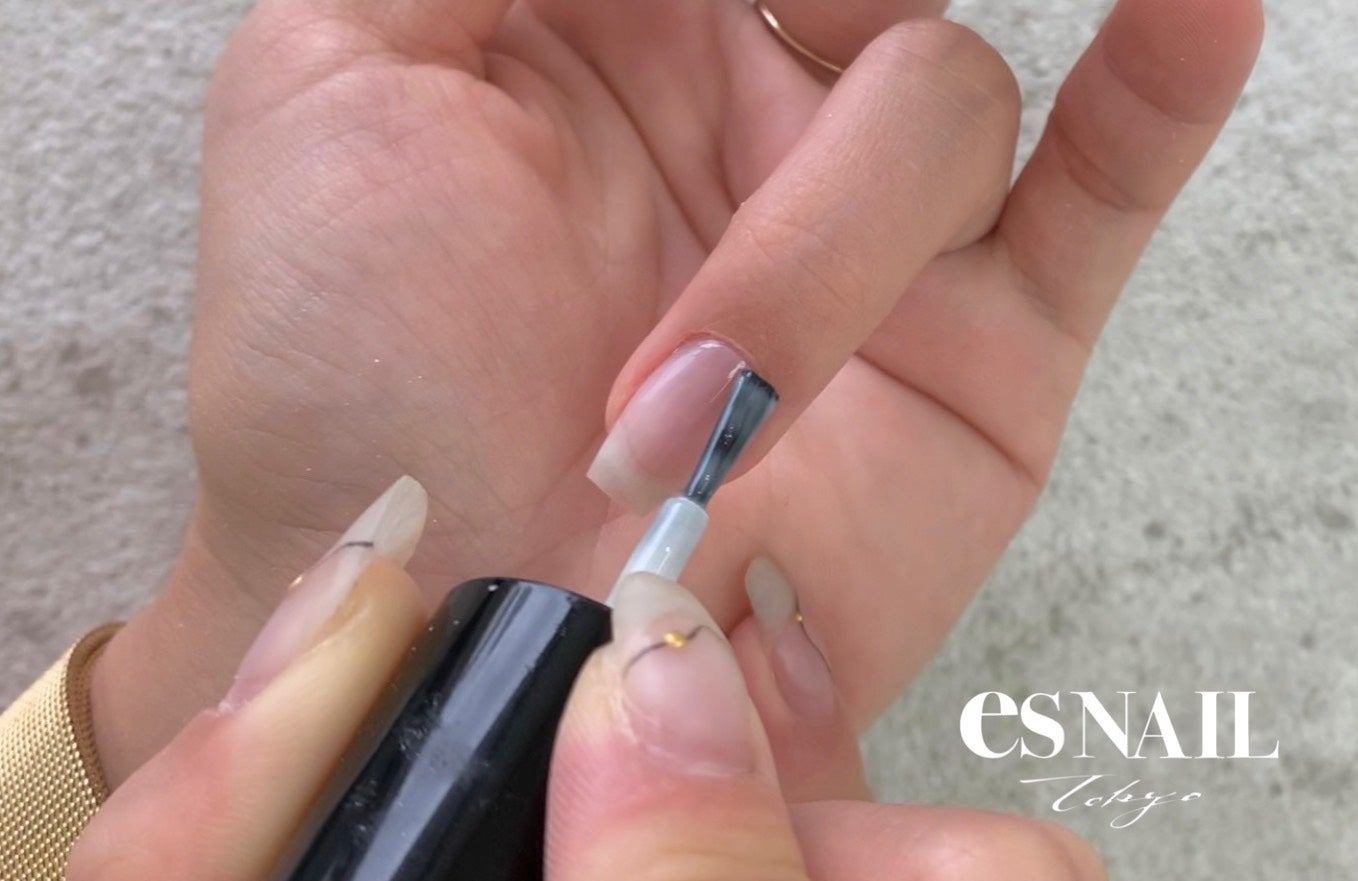 セルフで簡単！細フレンチネイル講座（画像提供：esNAIL）