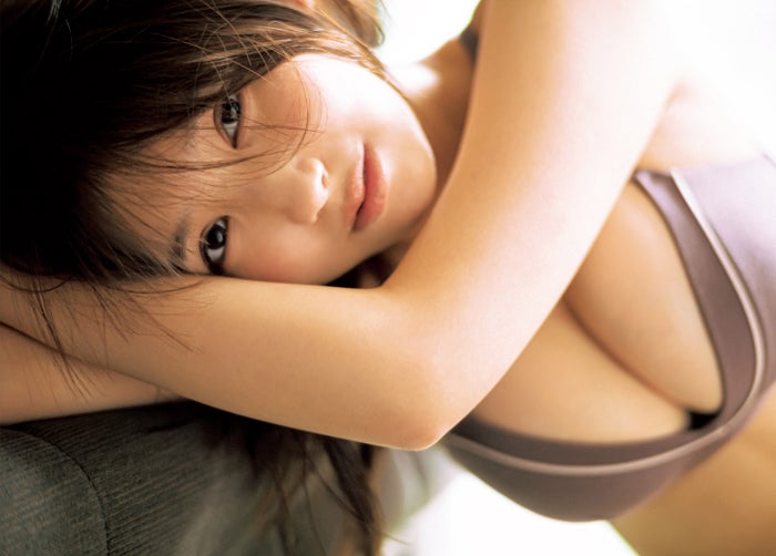 沢口愛華、豊満バスト披露 愛されボディに釘付け