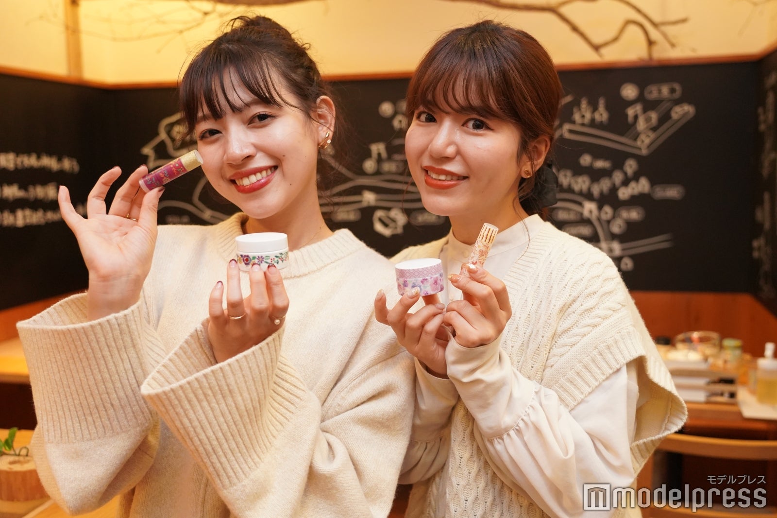 自分好みにデコレ―ションするからこそ愛着がたっぷり （C）モデルプレス