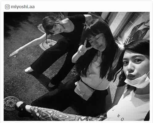 三吉彩花&松井愛莉&八木アリサ、脚長3ショットに「抜群のスタイル」「最高」