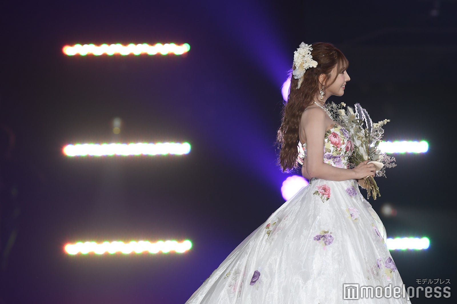 三上悠亜（C）モデルプレス