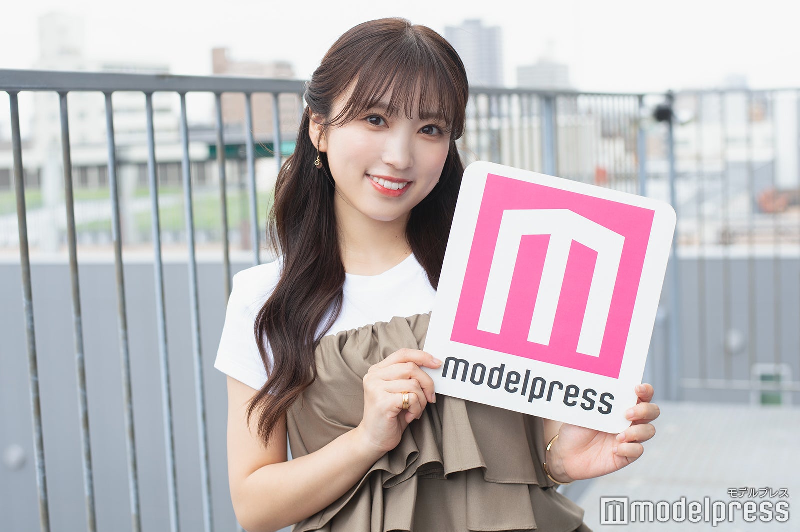 矢吹奈子（C）モデルプレス