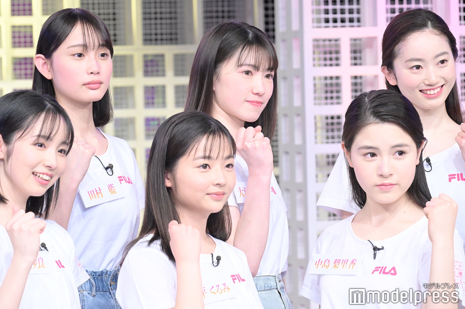 （前列左から）幸澤沙良、大平くるみ、中島梨里香（後列左から）田村藍、大河原花菜、奥遥歌 （C）モデルプレス