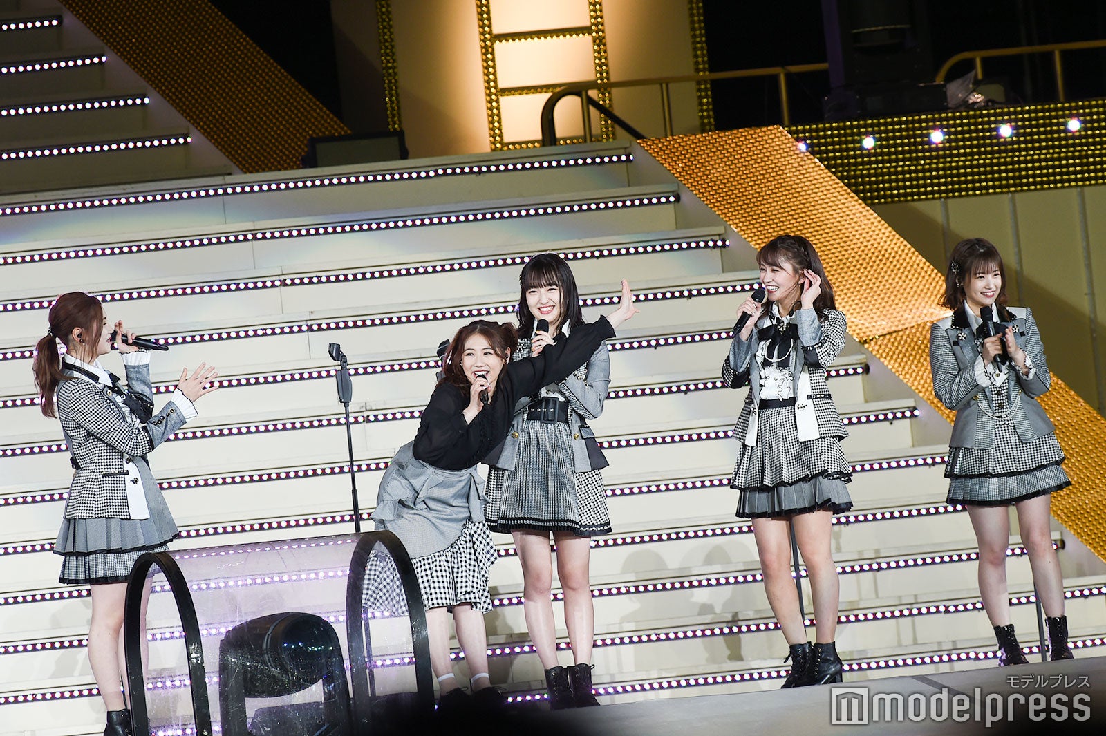 AKB48「AKB48グループ春のLIVEフェスin横浜スタジアム」（C）モデルプレス
