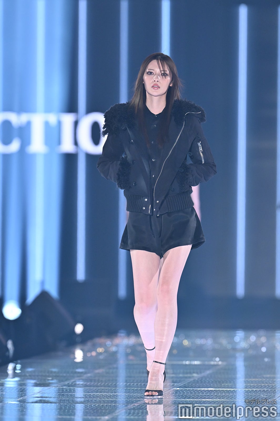 （C）モデルプレス