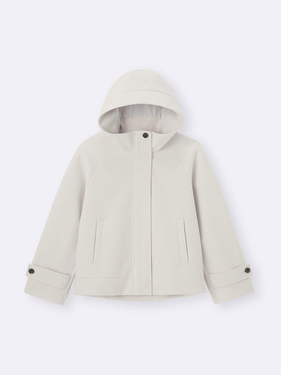 GUのコージーメルトンショートフーディコート