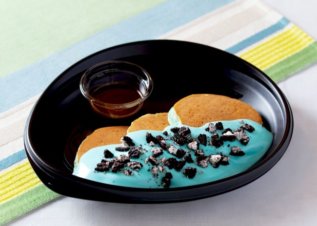 テイクアウトではホイップクリームとチョコミントアイスはつかない／画像提供：Eggs’n Things Japan