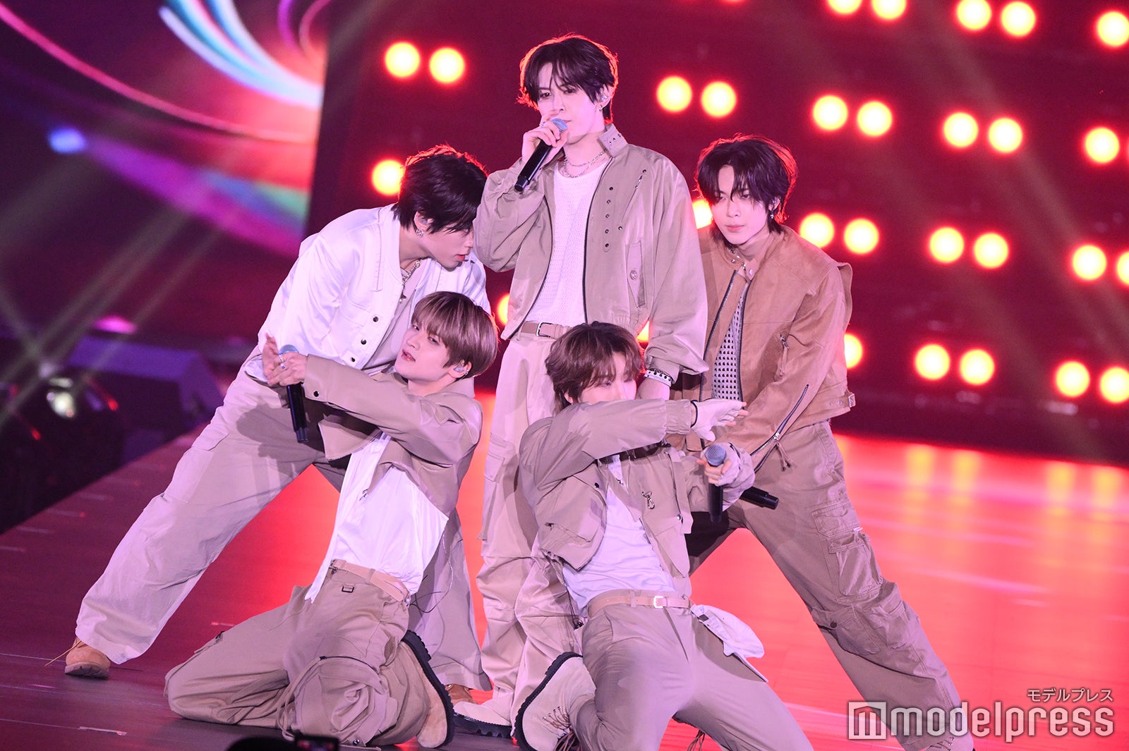 NOWADAYS（C）モデルプレス