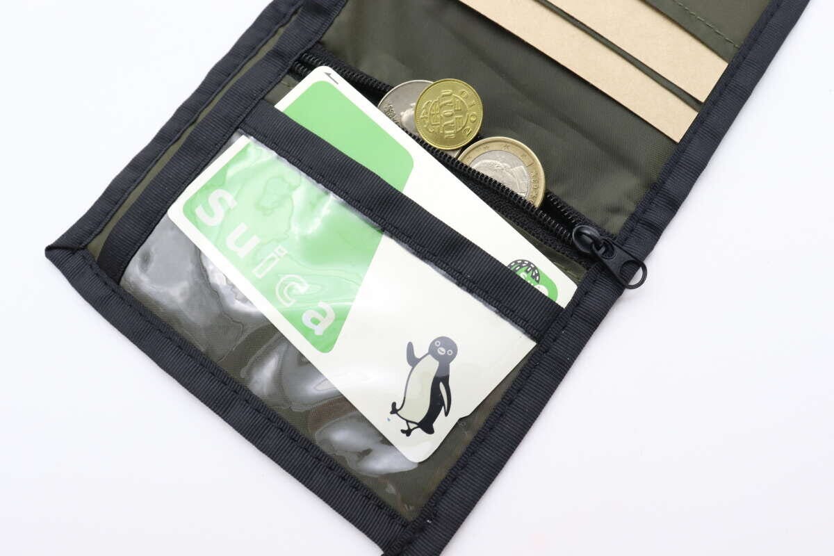 ウォレット　クリアポケット　小銭入れ