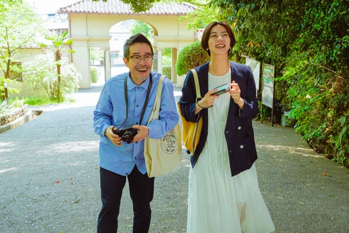 田口トモロヲ、池田エライザ(C)テレビ大阪