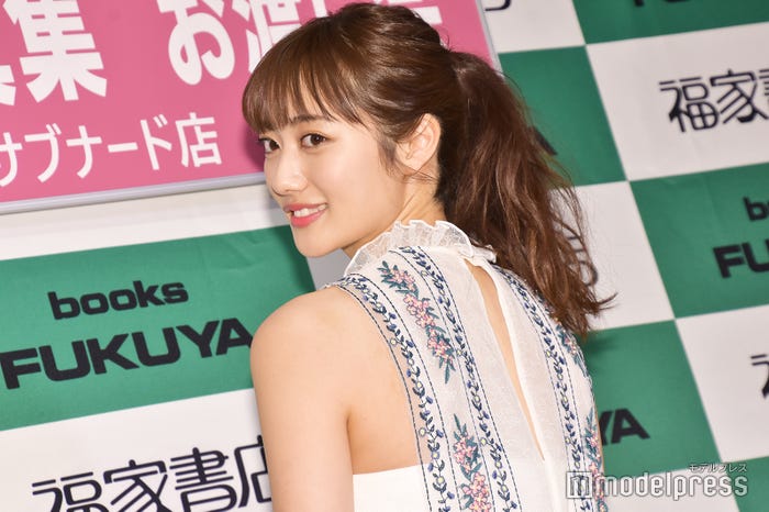 奥山かずさ(C)モデルプレス