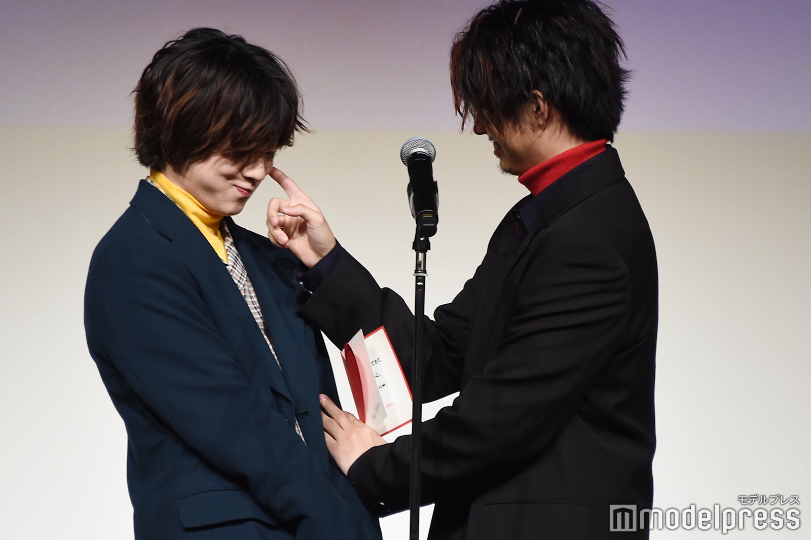 宇佐卓真、鈴木勝大 （C）モデルプレス