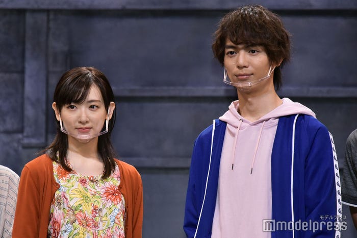 生駒里奈、溝口琢矢(C)モデルプレス