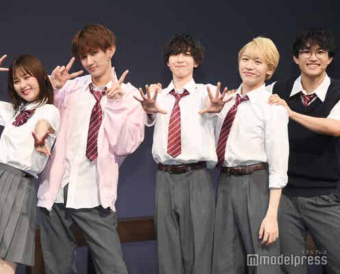 AmBitious、ハグ・手つなぎ…メンバー4人主演舞台で青春全開 浦陸斗は金髪初披露【どうせ、恋してしまうんだ。】