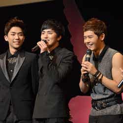 左から:ケビン、ヒチョル、ドンジュン