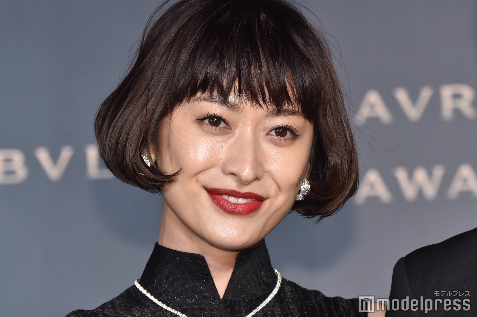 画像2 6 山田優 ショートヘアをさらにカット 美しい イケメン と反響 モデルプレス