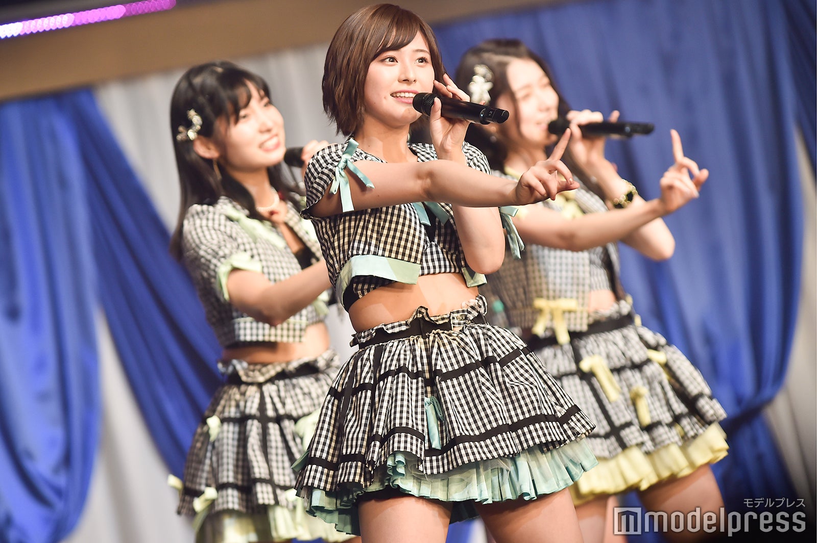 佐藤栞「AKB48 チームB単独コンサート～女神は可愛いだけじゃない～」 （C）モデルプレス