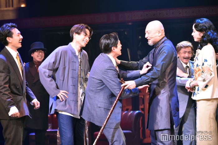 (左から)上山竜治、白洲迅、松下洸平、山内圭哉、木下晴香(C)モデルプレス