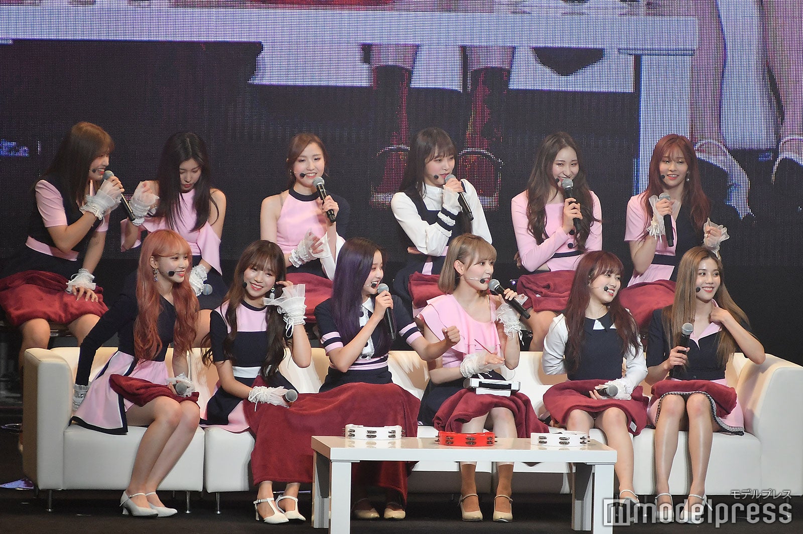 IZ*ONE （C）モデルプレス