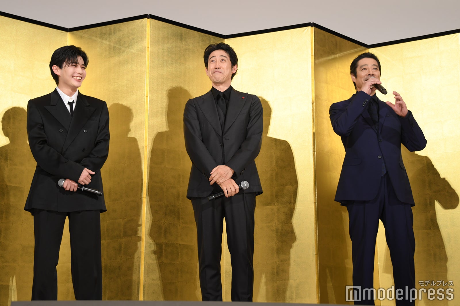 長尾謙杜、大泉洋、堤真一（C）モデルプレス