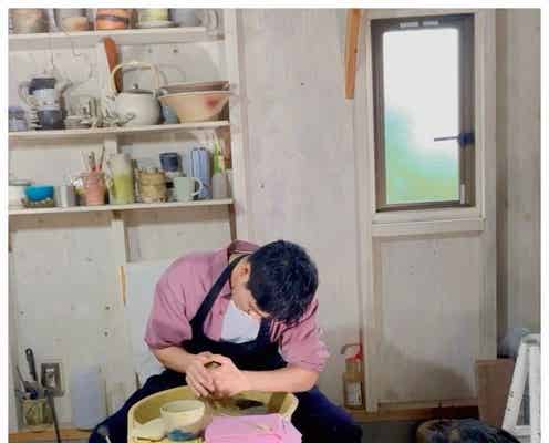 松下洸平、陶芸打ち込む真剣な姿に反響「尊い」「八さんや」