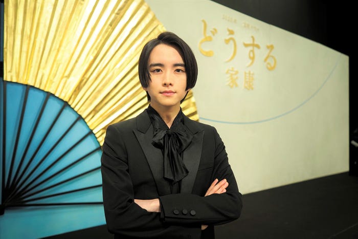 板垣李光人(C)NHK