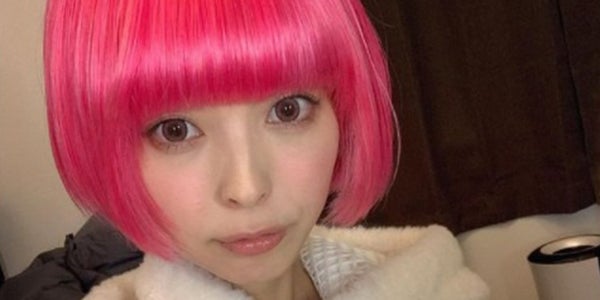 最上もが ピンクヘアにイメチェン 妊娠中のヘアカラーに言及 モデルプレス