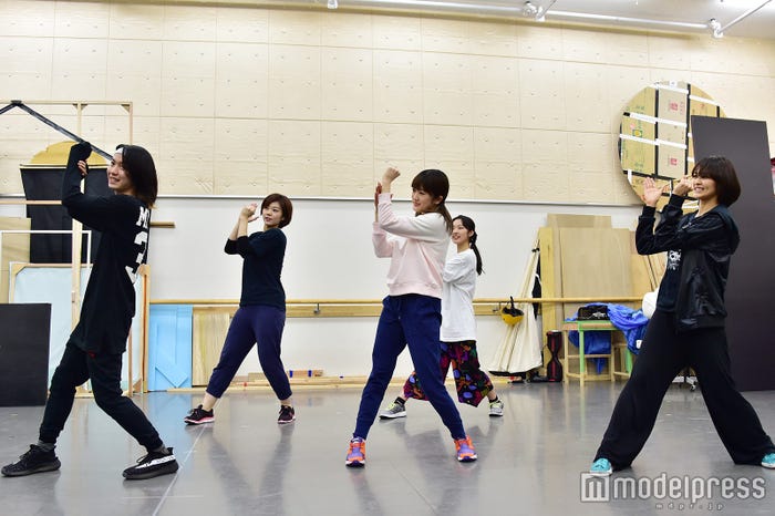 稽古の様子(C)モデルプレス