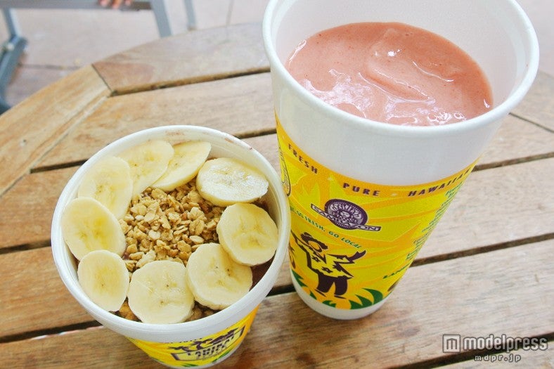 「Lanikai Juice」のアサイーボウルとスムージー