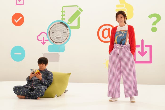 バカリズム、篠原涼子「イップス」第2話より(C)フジテレビ