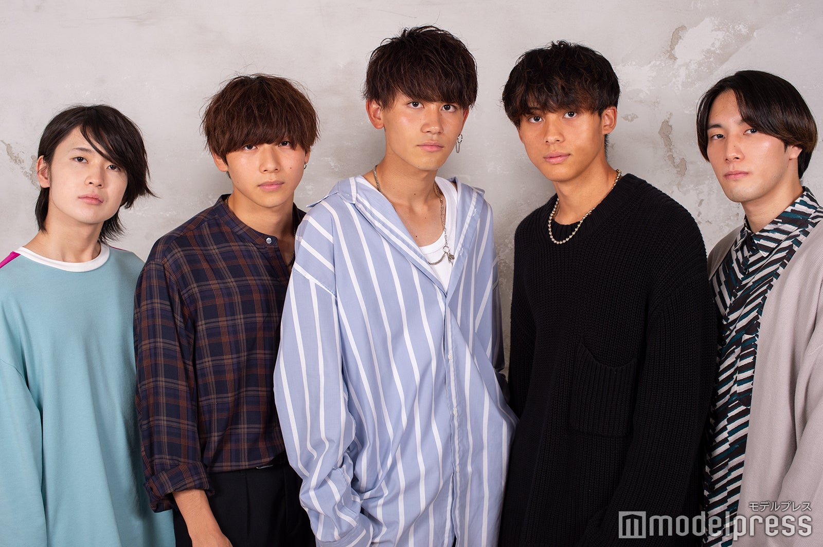 「ミスター学習院コンテスト2021」ファイナリスト／左から倉持竣さん、井上竜之介さん、小嶋映毅さん、宮川拓実さん、森天志さん（C）モデルプレス