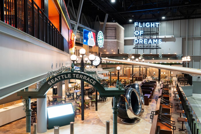 SEATTLE TERRACE／画像提供：中部国際空港