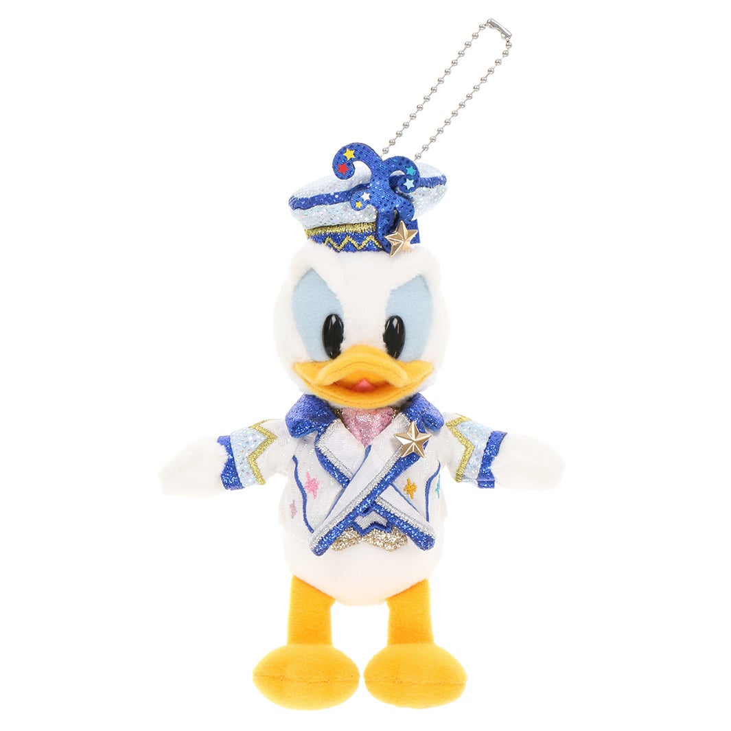 ぬいぐるみバッジ2,100円（C）Disney