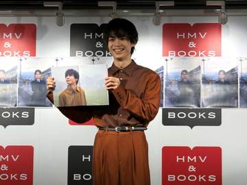 溝口琢矢 自身2作目の写真集は「母が3冊購入。『想像以上に素敵だった』と」