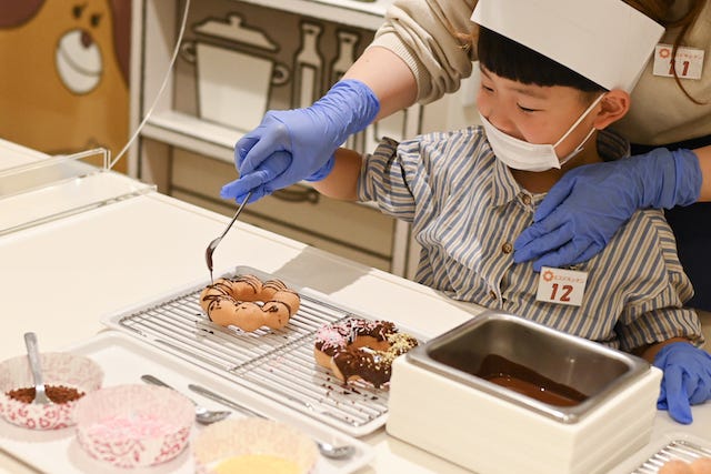 時間を忘れて夢中になれる♡ドーナツ作り体験ができる「ミスドミュージアム」